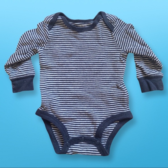 Carters 3m matching sets bundle - Picture 5 of 16